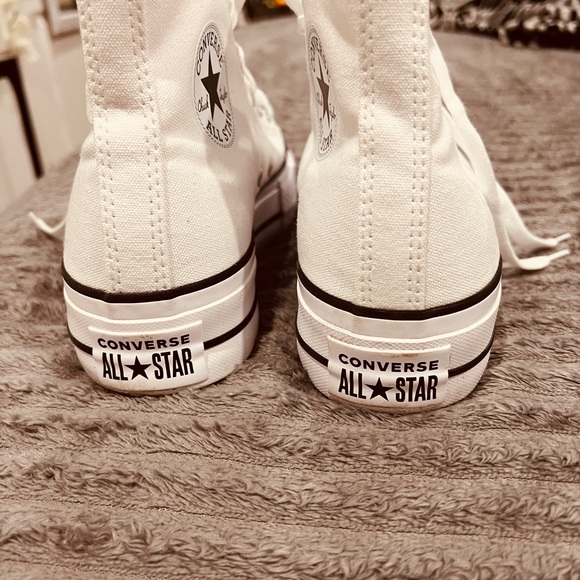Chuck Taylor All Star Platform Converse.Size 8.5 - Picture 5 of 5